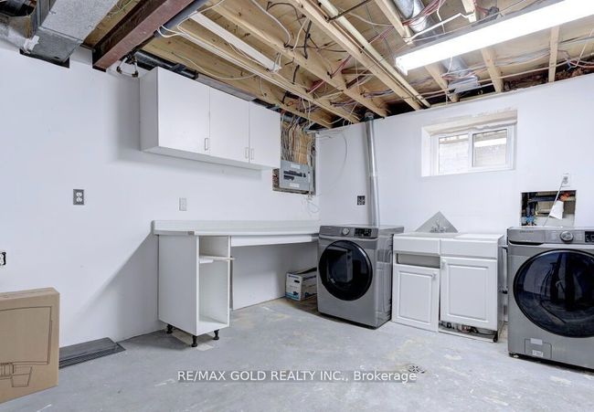 370 Hansen Rd N, House other with 4 bedrooms, 3 bathrooms and 2 parking in Brampton ON | Image 30