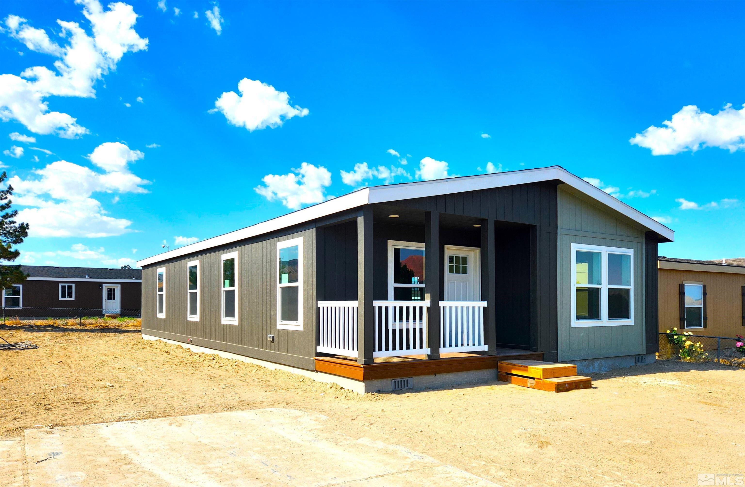 Crown Royal Cir, Winnemucca, NV 89445