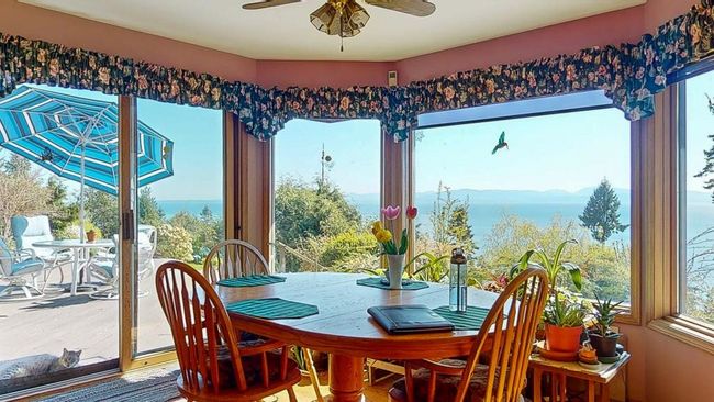8161 Redrooffs Rd, House other with 2 bedrooms, 2 bathrooms and 4 parking in Halfmoon Bay BC | Image 24