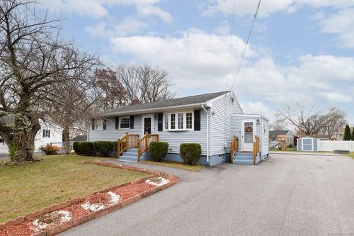 84 Eileen Rd, West Haven, CT, 06516-2915 | Card Image