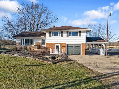 1749 State Route 14, Deerfield, OH, 44411-8739 | Card Image