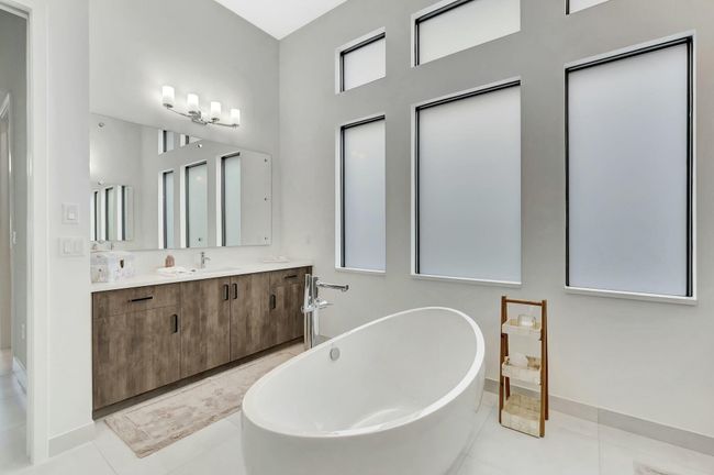 8522 Ganton Dr, House other with 4 bedrooms, 5 bathrooms and null parking in Boca Raton FL | Image 28