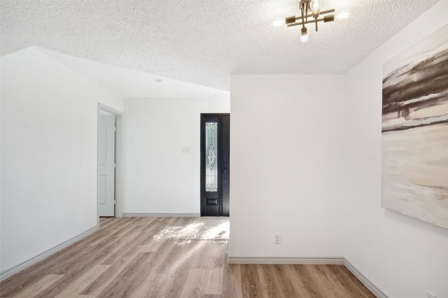 636 W Cedar St, House other with 5 bedrooms, 2 bathrooms and null parking in Hurst TX | Image 7