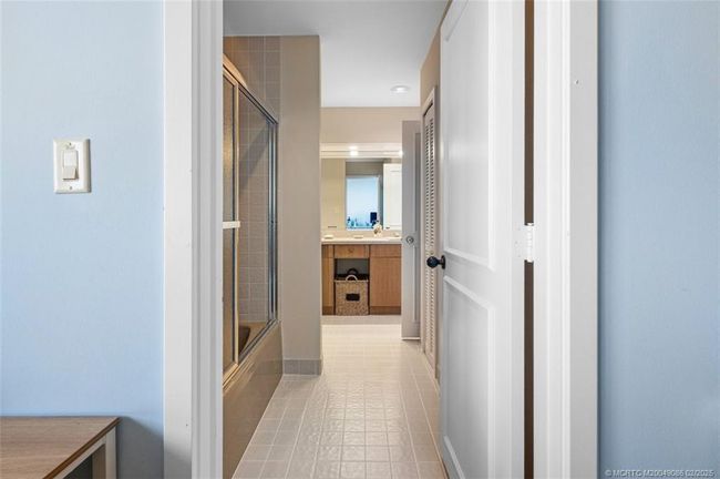 6549 South Marina Way, Townhouse with 4 bedrooms, 4 bathrooms and 2 parking in Stuart FL | Image 38