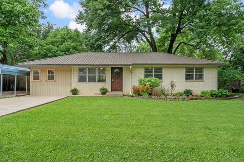 505 3rd Ave Se, Gravette, AR, 72736-8769 | Card Image