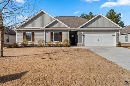403 Avington Chase, Perry, GA, 31069-4888 | Card Image