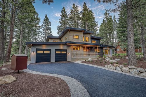 415 Lodgepole, Truckee, CA, 96161-3920 | Card Image