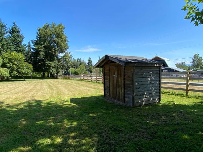 3643 254 St, House other with 10 bedrooms, 7 bathrooms and 20 parking in Aldergrove BC | Image 13