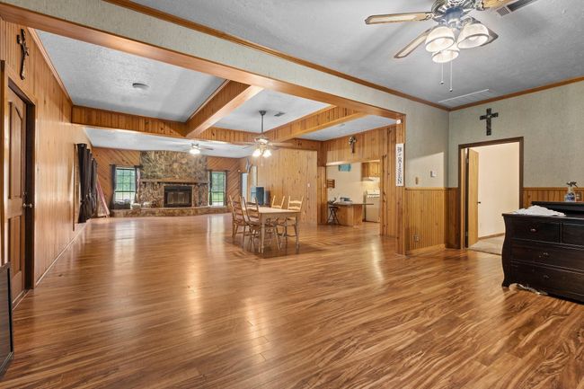 10425 Bussey Rd, House other with 4 bedrooms, 2 bathrooms and null parking in Silsbee TX | Image 9