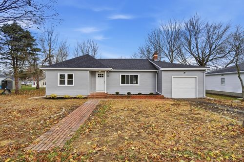 25 Crestview Dr, Fredericktown, OH, 43019-9043 | Card Image