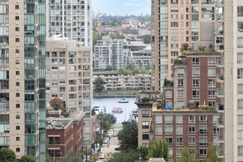 1102-1212 Howe St, Vancouver, BC, V6Z2M9 | Card Image