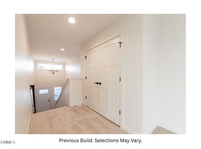 5511 Davies Drive, Townhouse with 2 bedrooms, 2 bathrooms and null parking in Bismarck ND | Image 8