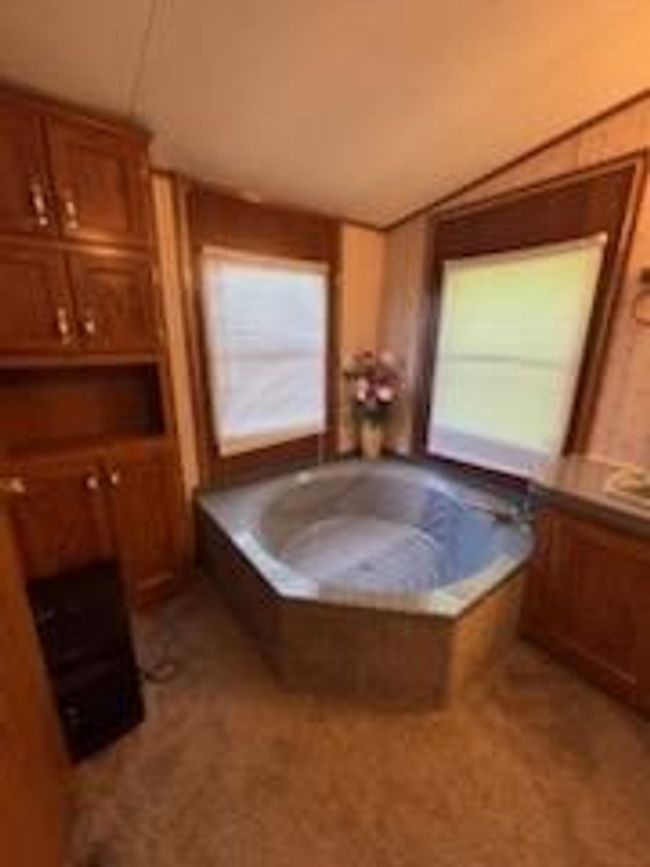 24894 Us Highway 19, House other with 2 bedrooms, 2 bathrooms and null parking in Cedar Bluff VA | Image 15