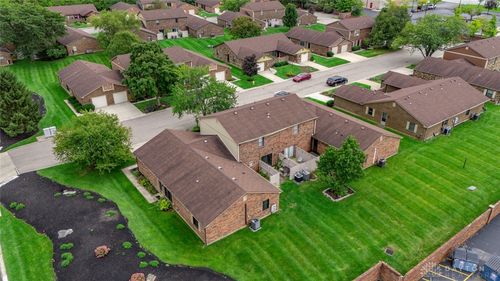 7603 Paragon Commons Circle, Centerville, OH, 45459 | Card Image