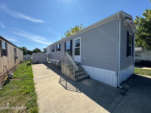 272-1881 Route 37 W, Toms River, NJ, 08757-2344 | Card Image