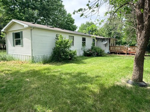 400 Dewey St, Walnut Grove, MN, 56180-1129 | Card Image