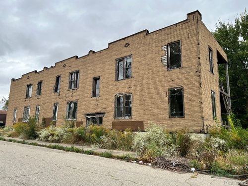 5700 Townsend St, Detroit, MI, 48213-2440 | Card Image