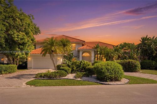 12388 Classic Dr, Coral Springs, FL, 33071-7732 | Card Image