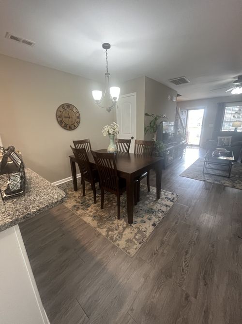 263 Alexander Blvd, Clarksville, TN, 37040-5132 | Card Image