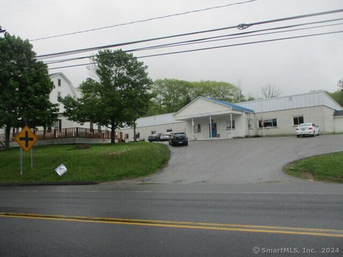 400 Torrington Rd, Litchfield, CT, 06759-2702 | Card Image