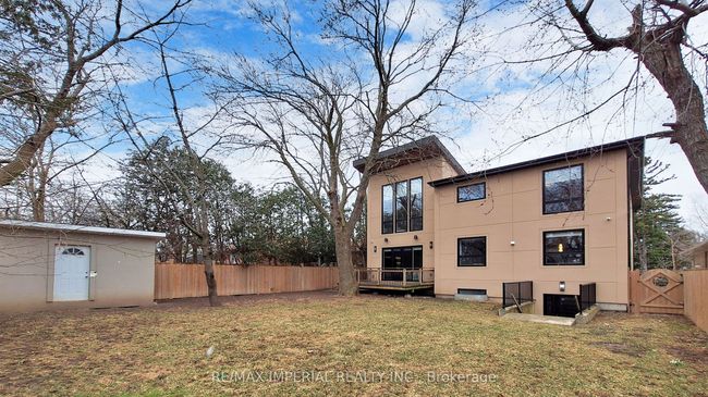 9 Hilda Ave, House other with 5 bedrooms, 6 bathrooms and 5 parking in North York ON | Image 23