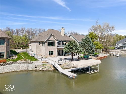 14035 Stone Key Way, Fishers, IN, 46040-9675 | Card Image