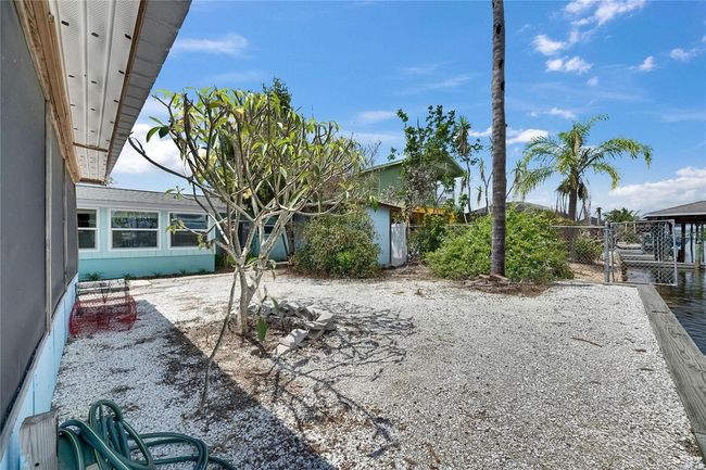 832 Seabreeze Dr, House other with 3 bedrooms, 2 bathrooms and null parking in RUSKIN FL | Image 71