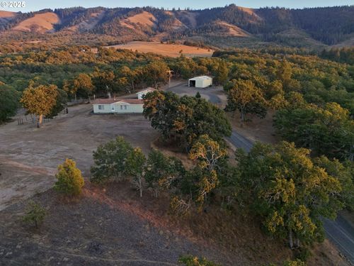 600 Centerville Hwy, Lyle, WA, 98635-9405 | Card Image