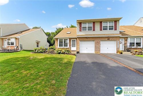 2737 Tamlynn Ln, Easton, PA, 18045-5279 | Card Image