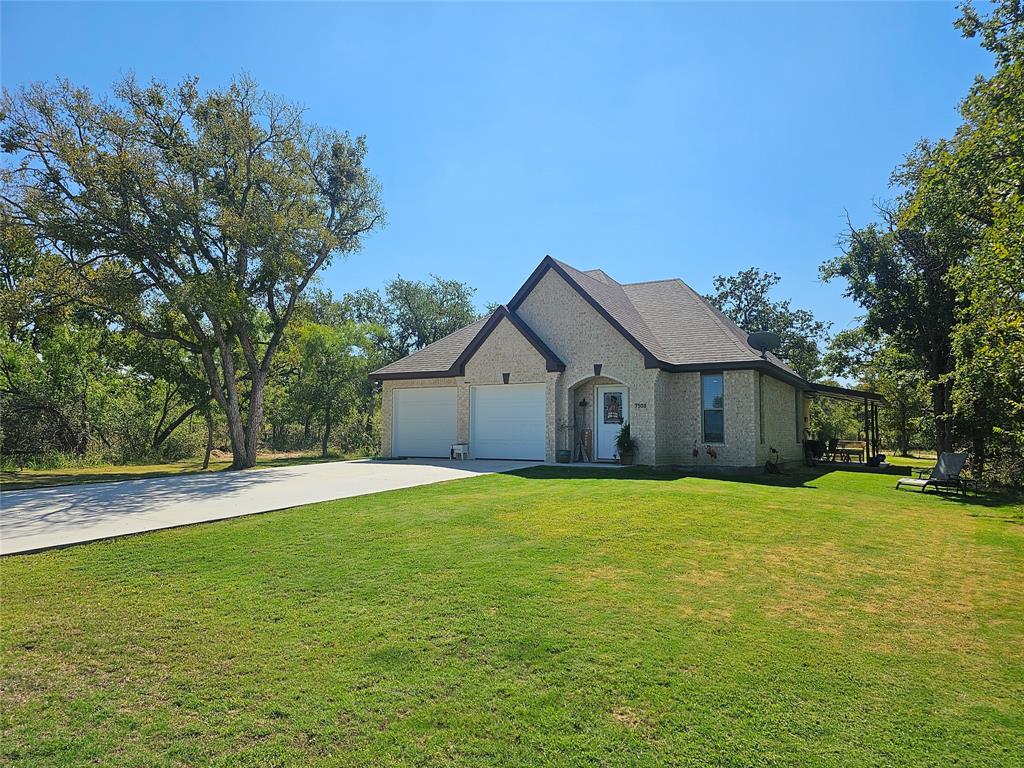 Jennifer Ln, Brownwood, TX 76801