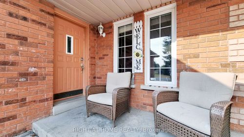 99 Widgeon St, Barrie, ON, L4N8W3 | Card Image