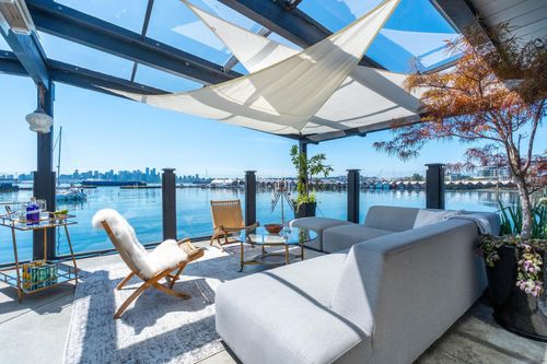 a27-415 Esplanade Ave, North Vancouver, BC, V7M1A5 | Card Image