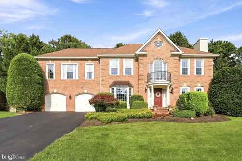 15457 Eagle Tavern Ln, CENTREVILLE, VA, 20120-3718 | Card Image