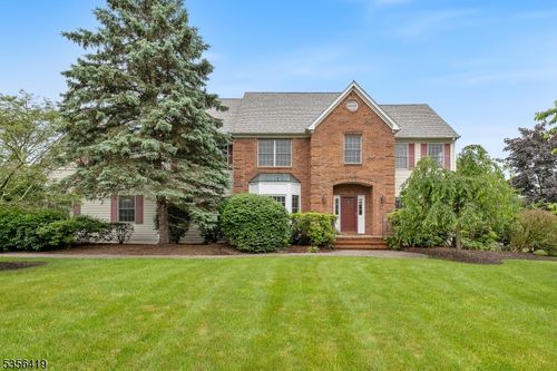 1 Joss Way, Millington, NJ, 07946-1229 | Card Image