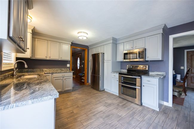 584 Hartford Pike, House other with 3 bedrooms, 2 bathrooms and 4 parking in Scituate RI | Image 7