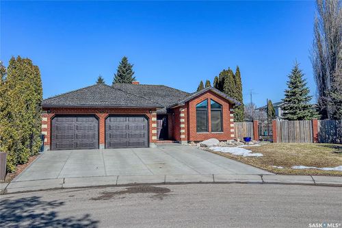 214 Forsyth Crt, Saskatoon, SK, S7N4H2 | Card Image