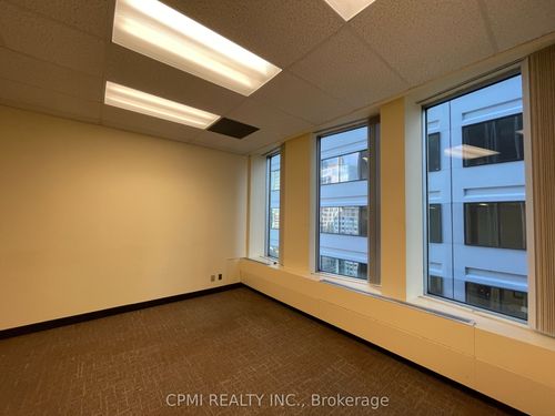 1301-123 Edward St, Toronto, ON, M5G1E2 | Card Image