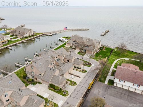 44-26230 Harbour Pointe Dr S, Harrison Township, MI, 48045-3215 | Card Image