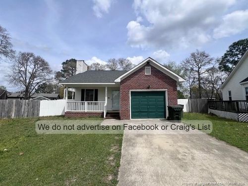 3624 Masters Dr, Hope Mills, NC, 28348-2267 | Card Image