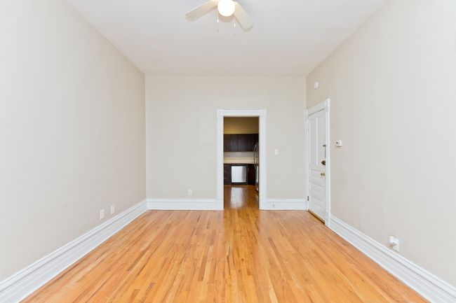 APT-2F - 1431 W Belmont Ave, Home with 2 bedrooms, 2 bathrooms and 1 parking in CHICAGO IL | Image 8