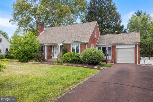 157 Erie Ave, SOUDERTON, PA, 18964-2039 | Card Image