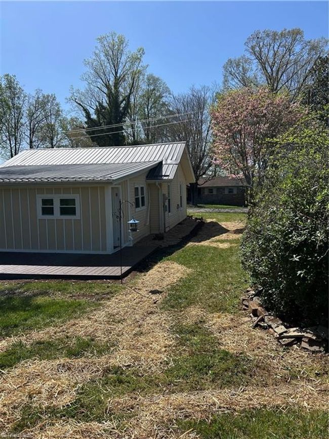 Back of the house | Image 21