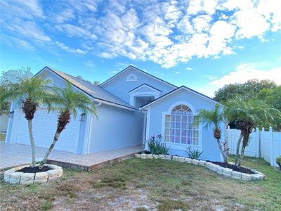 2907 Delcrest Drive, House other with 5 bedrooms, 3 bathrooms and null parking in Orlando FL | Image 2