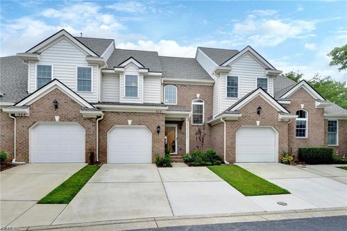 303 Hillside Ter, Newport News, VA, 23602-7573 | Card Image