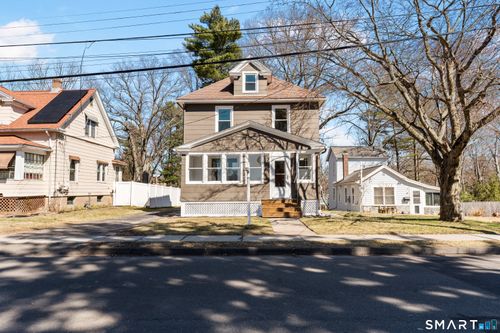30 Oakwood St, East Hartford, CT, 06108-2332 | Card Image