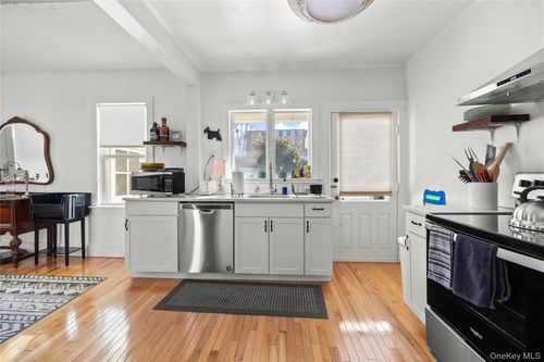 72 N. 6th St, Hudson Ny, Hudson, NY, 12534 | Card Image