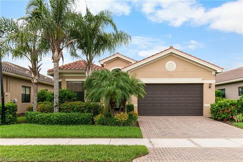 11704 Stonecreek Cir, FORT MYERS, FL, 33913-9082 | Card Image