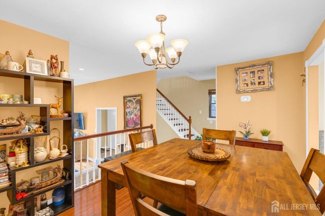 90 Pheasant Run, Townhouse with 2 bedrooms, 2 bathrooms and null parking in Edison NJ | Image 8