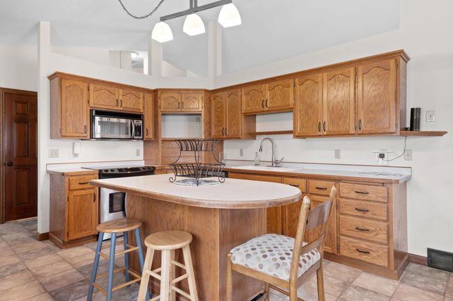 612 19 Th St N, House other with 3 bedrooms, 3 bathrooms and null parking in Sartell MN | Image 14