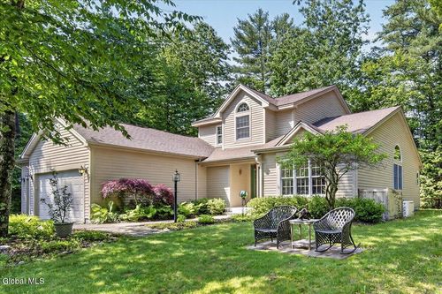 3 Bluebird Ct, Saratoga Springs, NY, 12866-6153 | Card Image